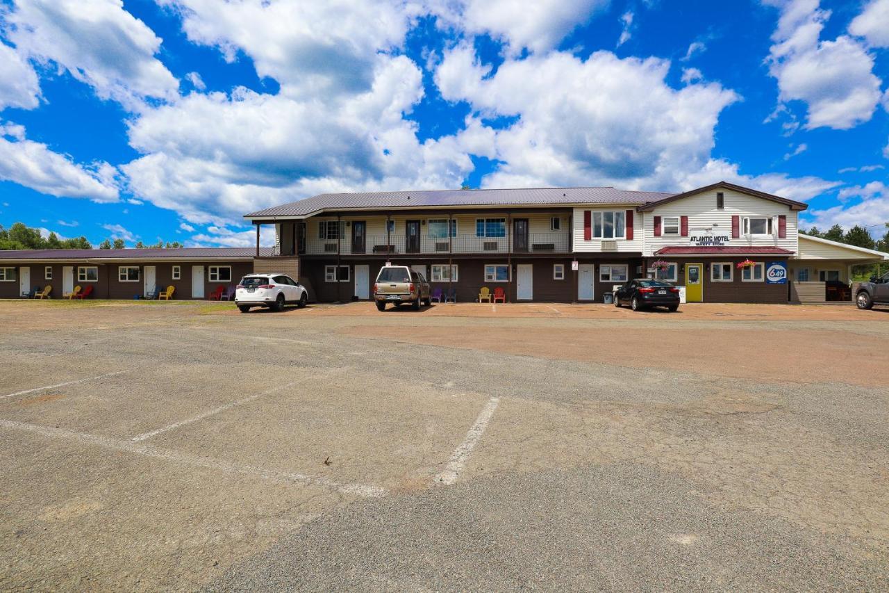 Atlantic Motel Berry Mills Exteriér fotografie