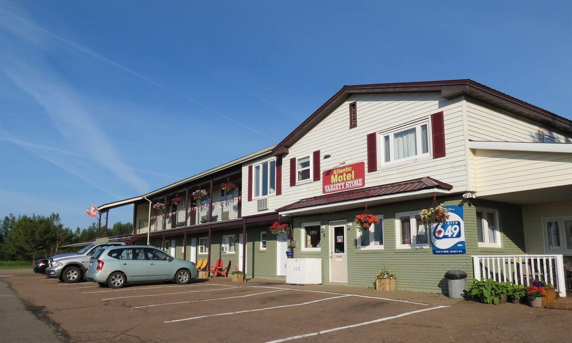Atlantic Motel Berry Mills Exteriér fotografie